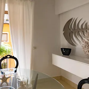 etnart-gallery-house.catania-hotels.net/